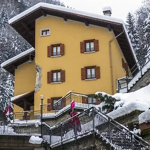 Valdigiust Affittacamere Campodolcino